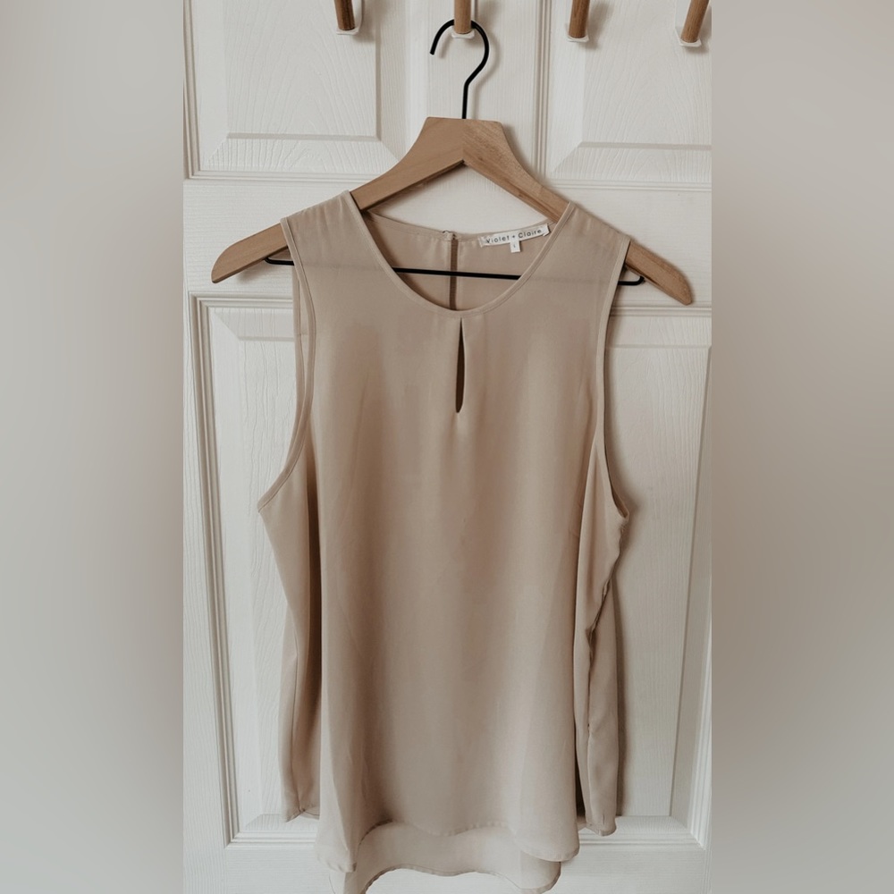 Sleeveless Blouse